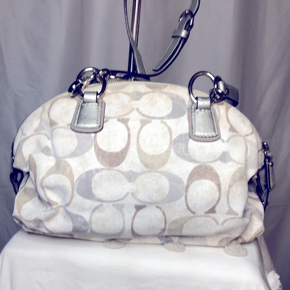 COACH sequin cream colored signature satchel handbag. - Picture 4 of 13